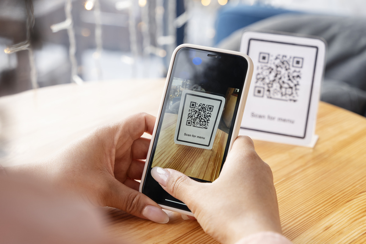 How QR code product authentication helps prevent counterfeiting